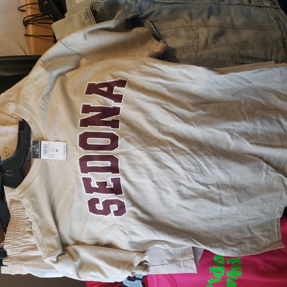 Sending t shirt